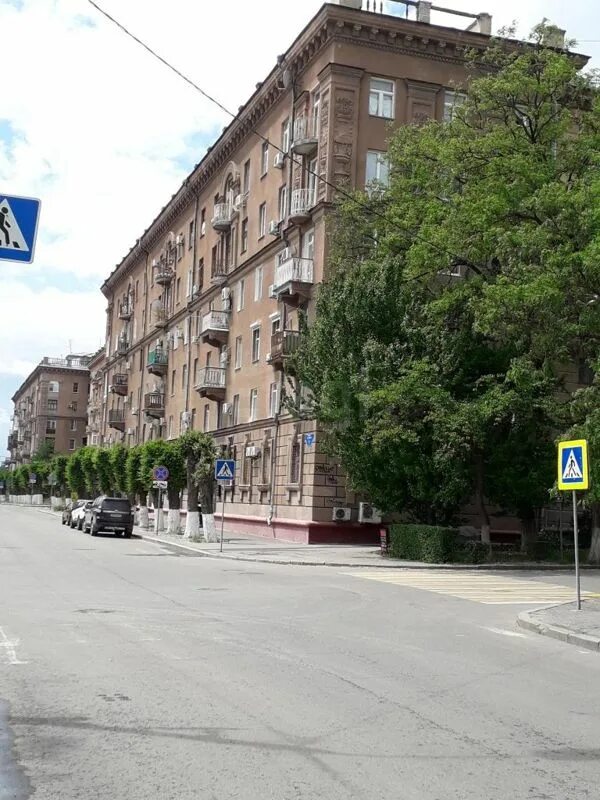 Gossip ул маршала чуйкова 4а волгоград фото Снять 1-комнатную квартиру, 37 м² по адресу Волгоград, улица Маршала Чуйкова, 3,