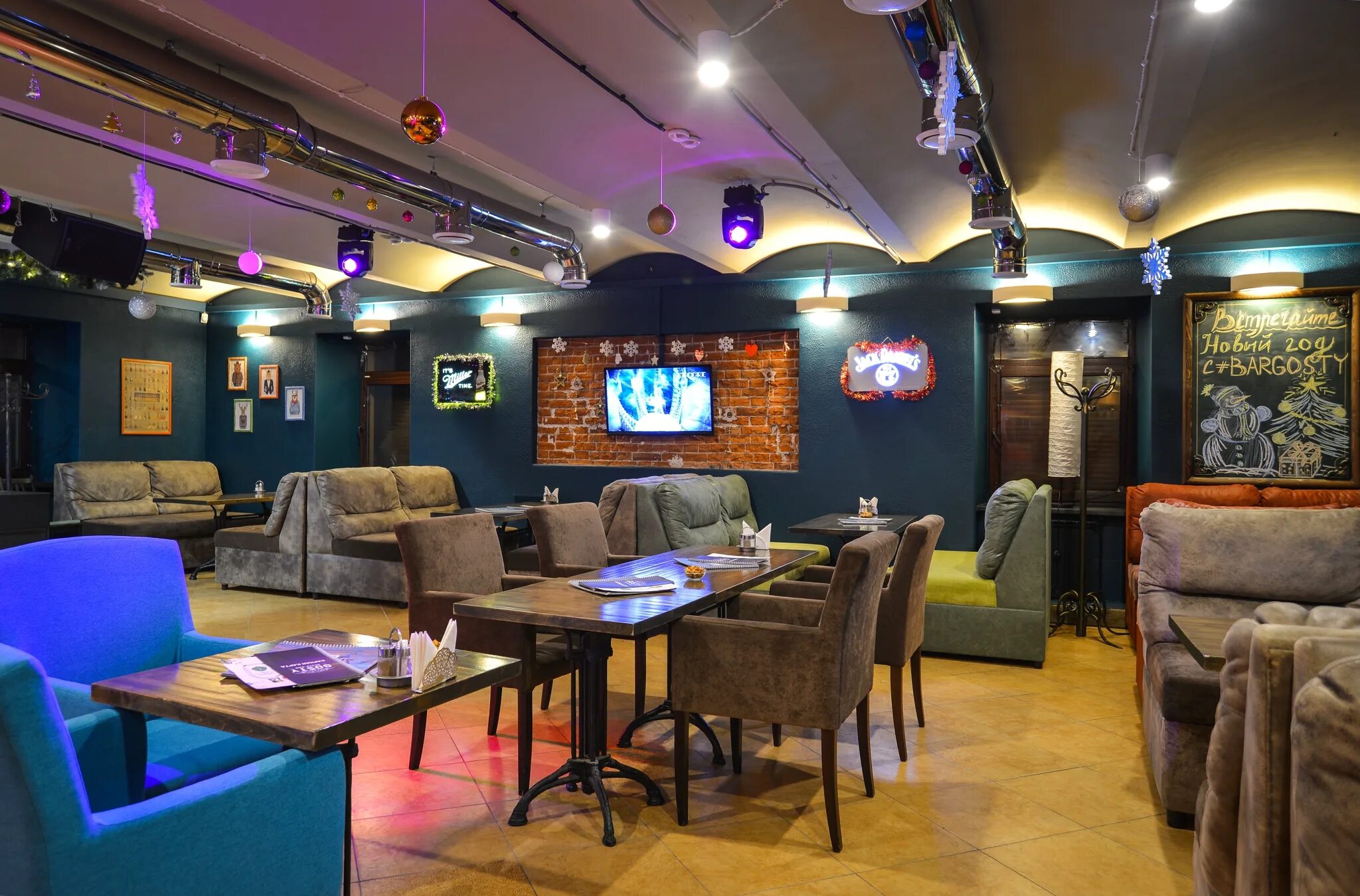 Gosty ул ленина 14 1 омск фото Панорама: Gosty, караоке-клуб, ул. Ленина, 14/1, Омск - Яндекс Карты