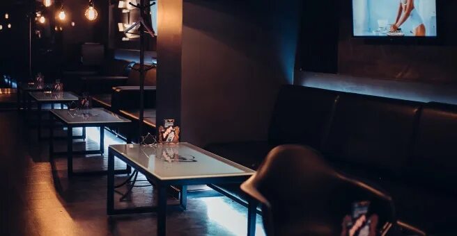Gq lounge садовая ул 10а фото MASLO lounge bar, Дубровинского улица, 104, Красноярск - 2ГИС