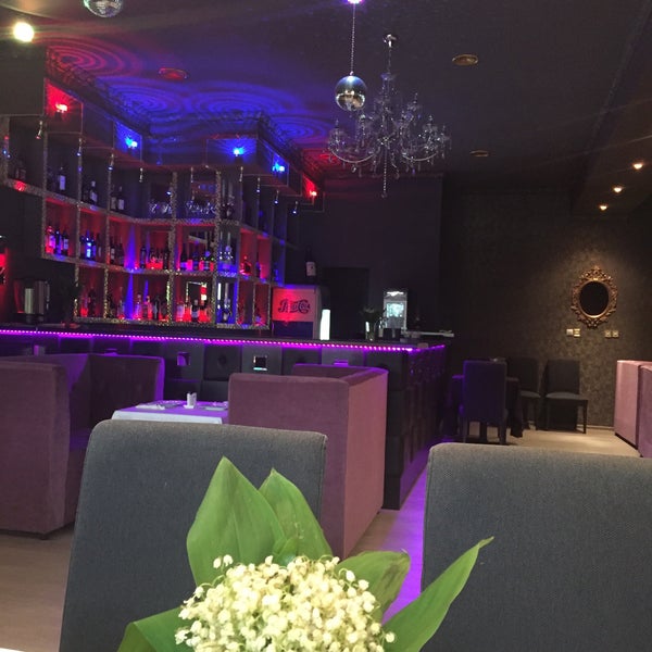 Gq lounge садовая ул 10а фото Photos at GQ Lounge Restaurant (Now Closed) - Cocktail Bar