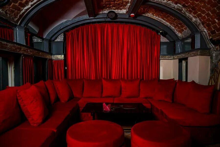 Gq ул ушинского 16а ярославль фото Панорама: Gq, ночной клуб, ул. Ушинского, 16А, Ярославль - Яндекс Карты