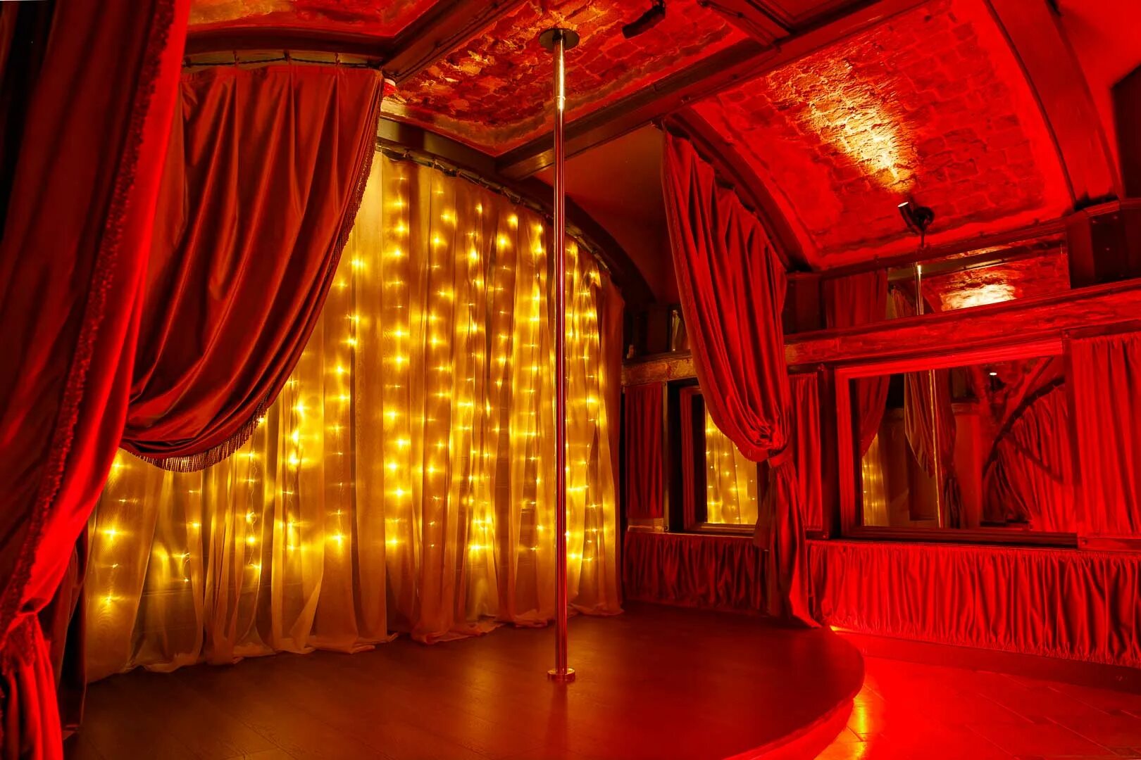 Gq ул ушинского 16а ярославль фото Фото: Gq, ночной клуб, ул. Ушинского, 16А, Ярославль - Яндекс Карты