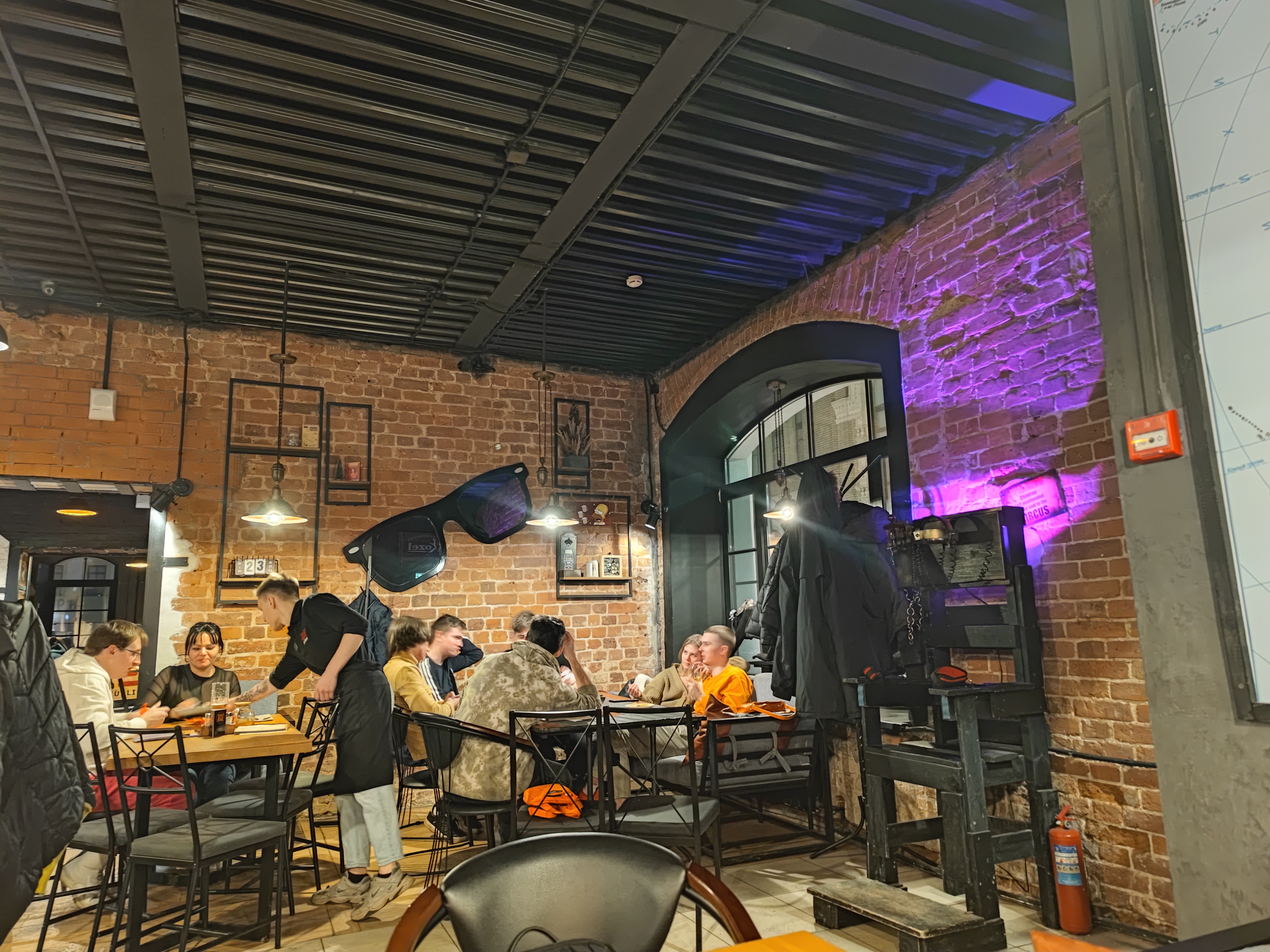 Grafika волжская наб 67 фото Photo: Yavka, bar, pub, Rybinsk, Tsentralniy Microdistrict, Volzhskaya naberezhn