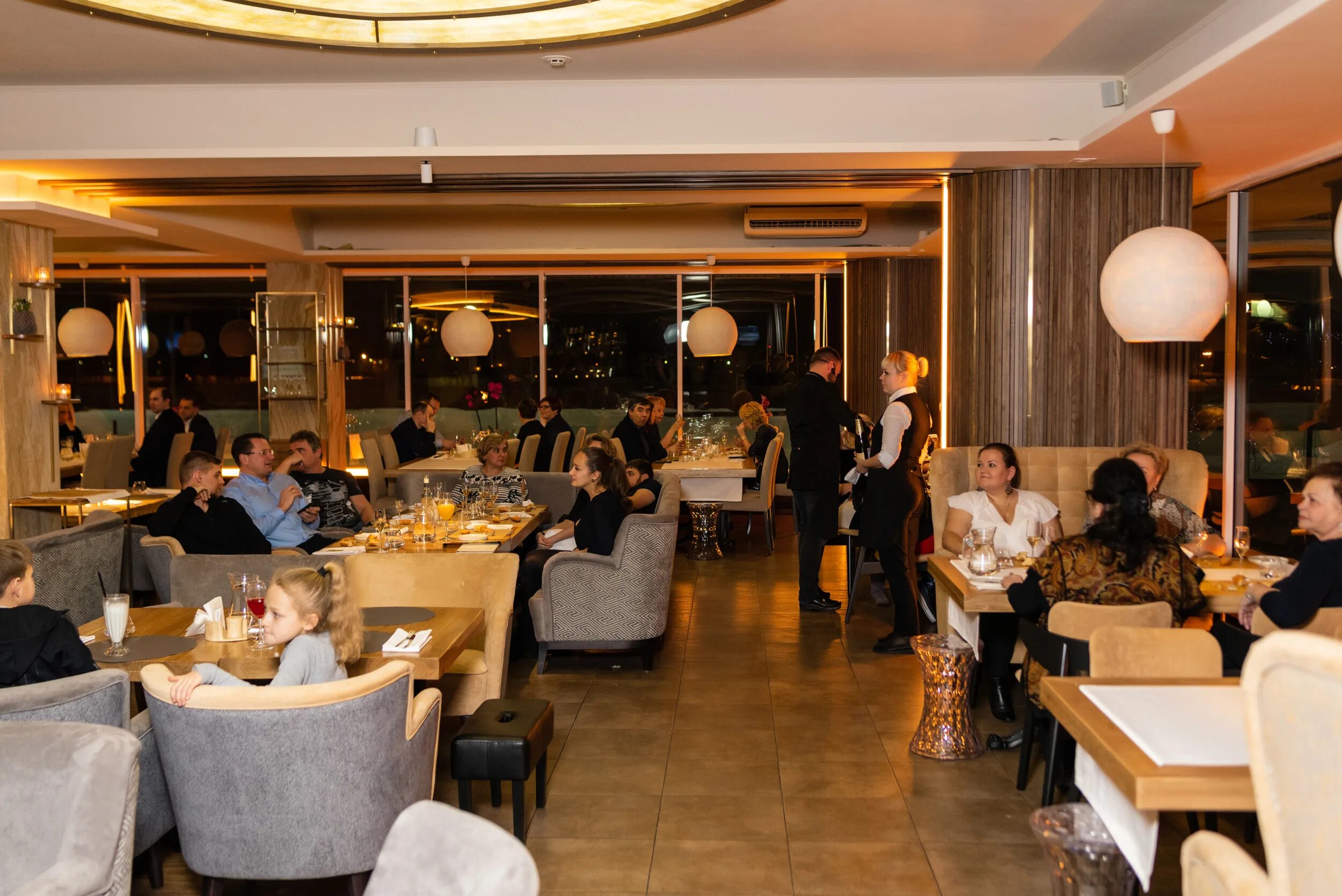 Grafika волжская наб 67 фото 2-ой Гастрономический ужин в ресторане "Ванильное небо" 19 апреля Sobaka.ru