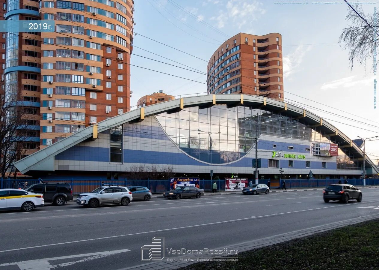 Grafika юбилейный просп 73 химки фото Khimki, Фитнес-клуб "X-fit Химки", Yubileyny avenue