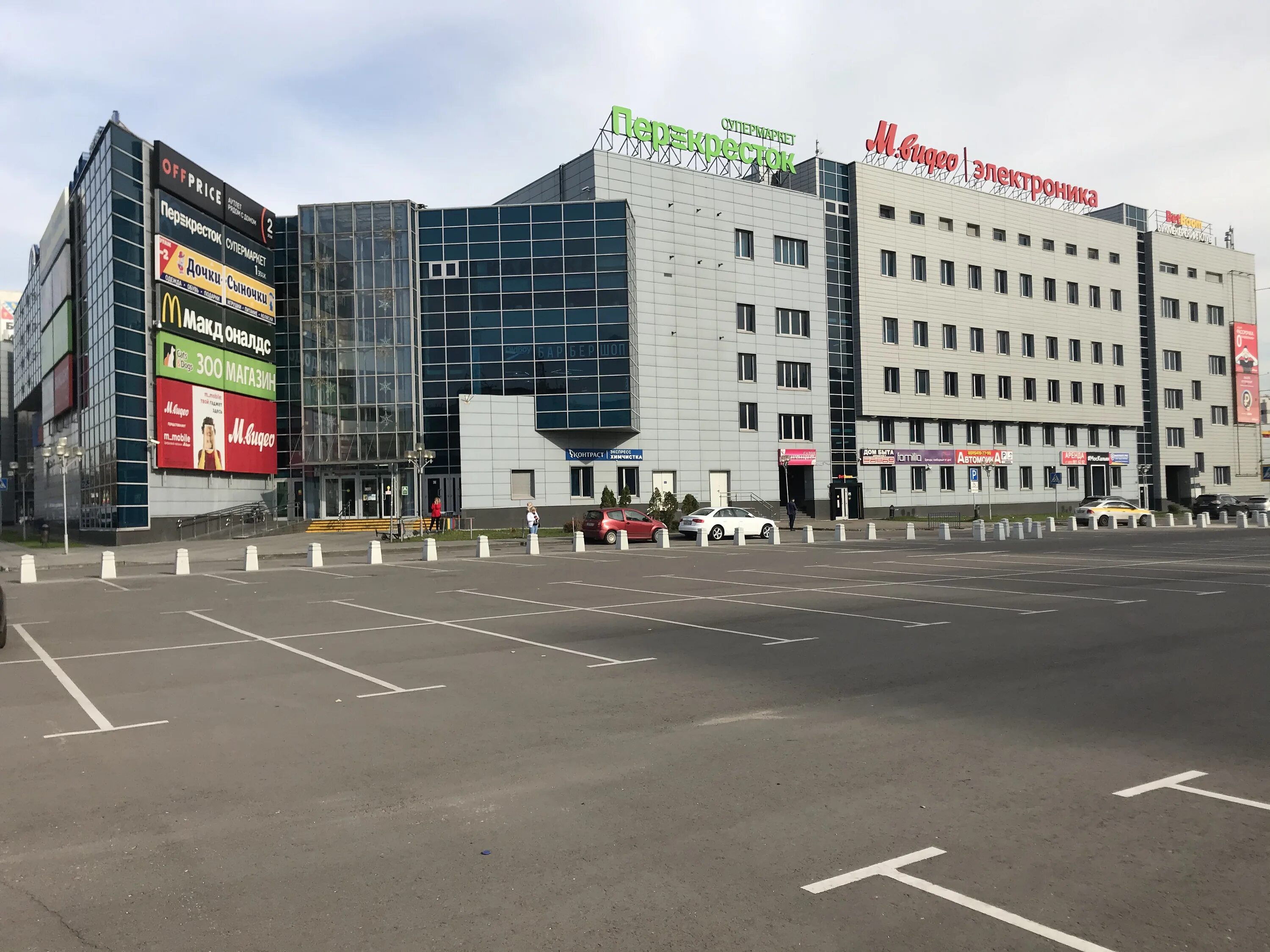 Grafinia алтуфьевское ш 70 корп 1 фото Панорама: Маркос-Молл, торговый центр, Алтуфьевское ш., 70, корп. 1, Москва - Ян