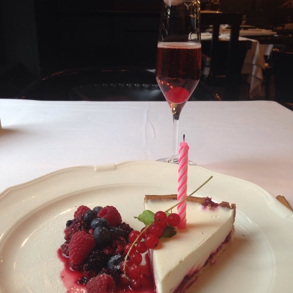 Grand cafe ул ленина 2 фото Photos at Grand Café - ул. Ленина, 2