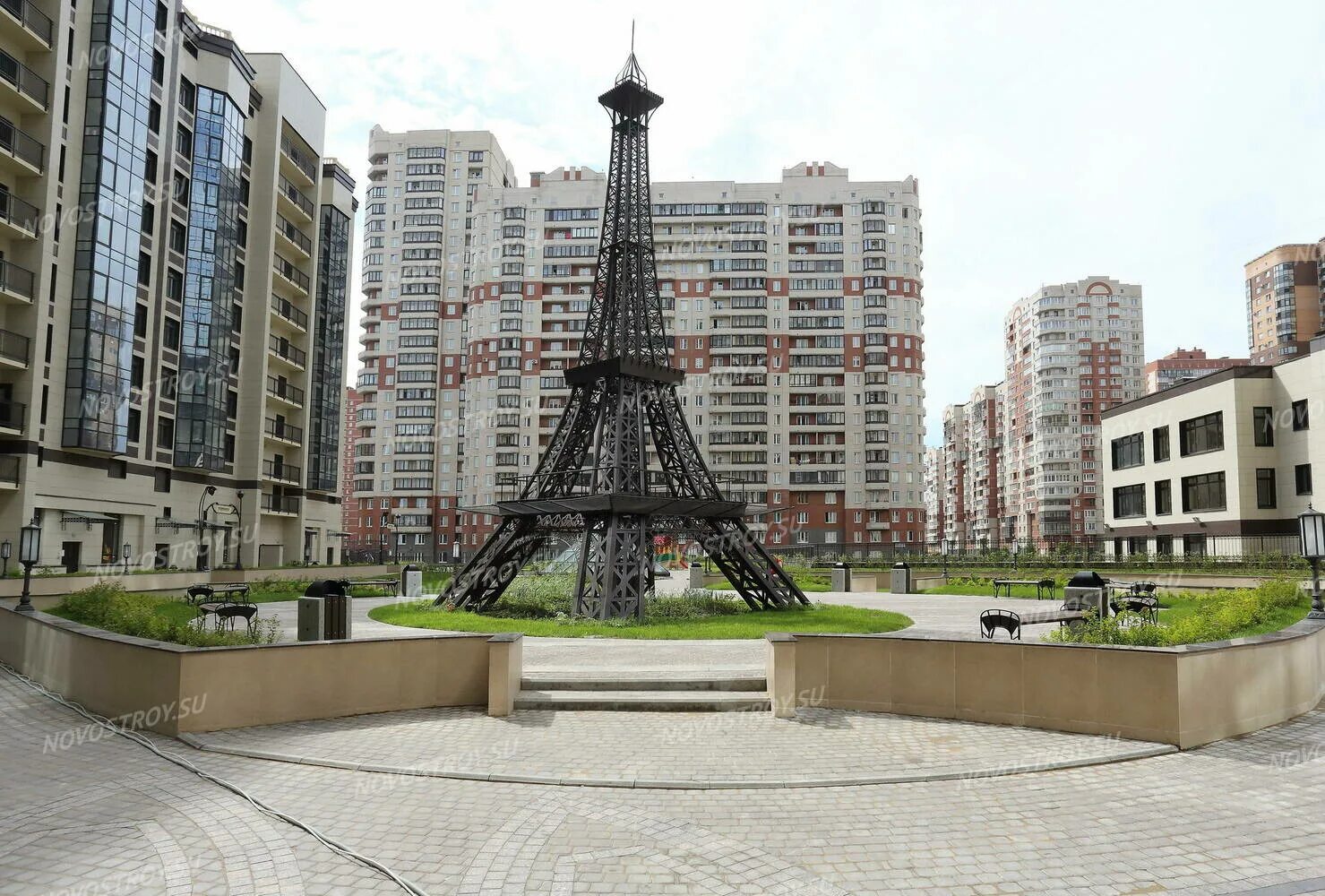 Grand фамилия ул ленина 44а фото Фото и ход строительства жилого комплекса "Гранд Фамилия"