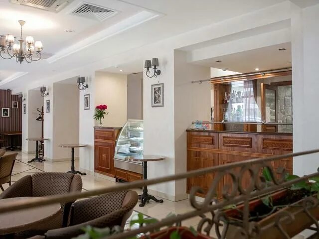 Grand комсомольская ул 24 фото Отель Гранд-Отель Восток (Grand-Otel' Vostok) 4* (Стерлитамак) - бронирование но