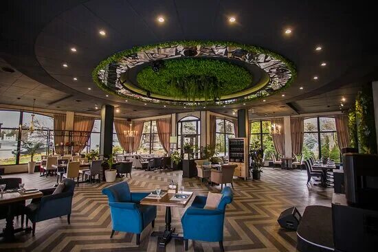 Grand комсомольская ул 49 фото Отдыхали с друзьями, всё понравилось - отзыв о Двин Холл, Краснодар, Россия - Tr