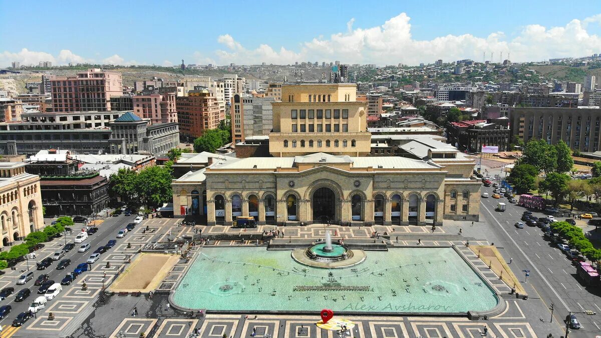 Grand ost площадь республики 1 ереван фото 7 дней в Армении. Гюмри, музеи Еревана, музей Арарат. Михаил Федоренко. Авторска