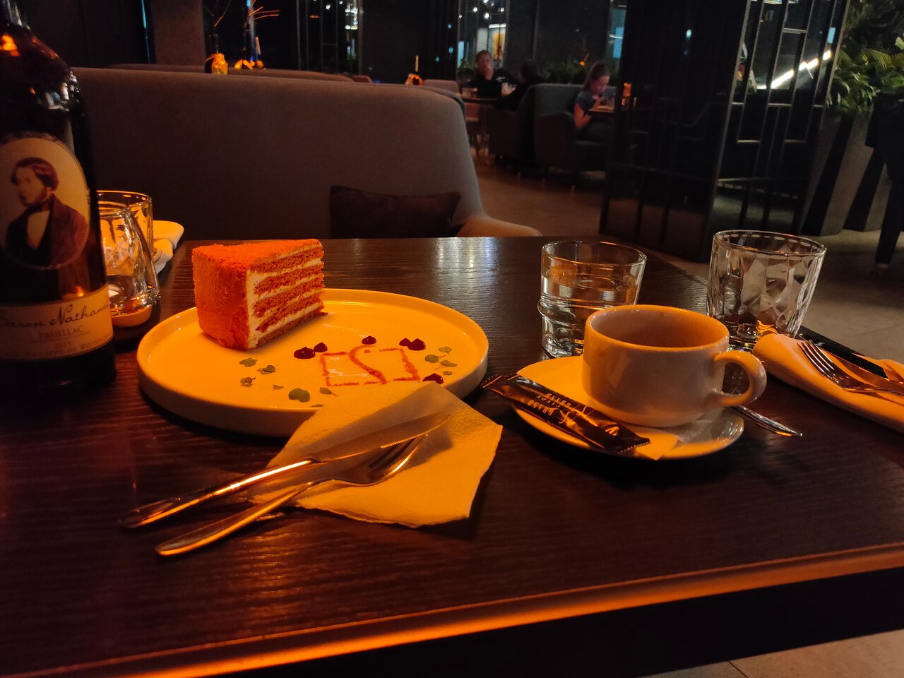 Grand savoy первомайская ул 57 фото Photo: Grand Savoy, restaurant, Magiliow, Piershamajskaja vulica, 57 - Yandex Ma