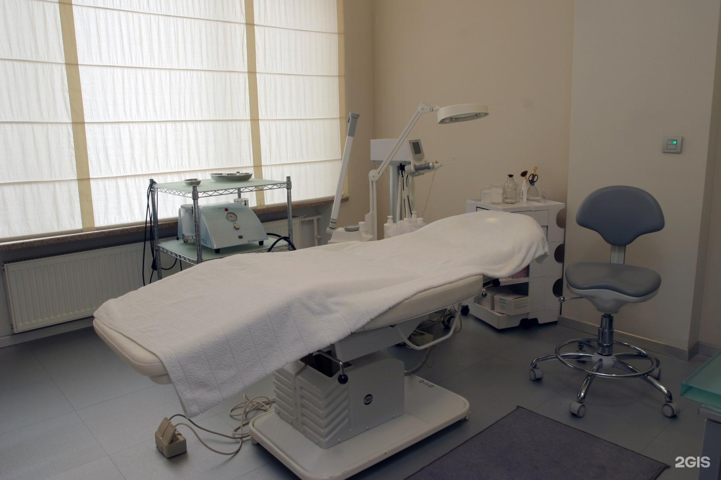 Grandmed садовая ул 35 фото GRANDMED, медицинская клиника, БЦ На Сенной, Садовая, 35, Санкт-Петербург - 2ГИС