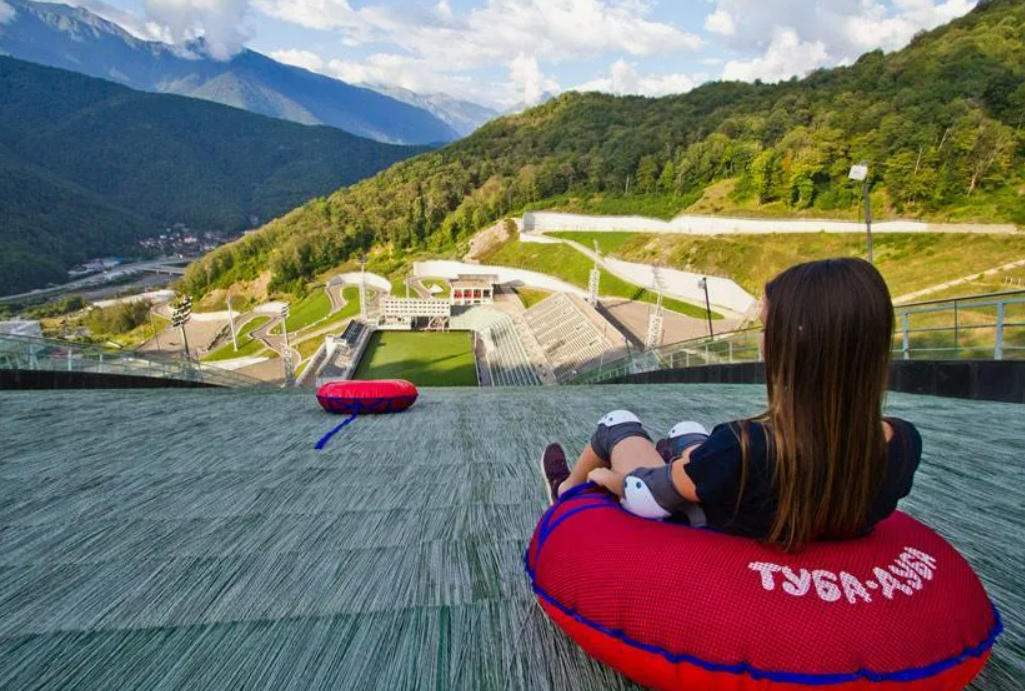 Grandway на красной поляне фото снаружи За что отдыхающие не любят курорт Красную Поляну? Smapse News: Образование и нау