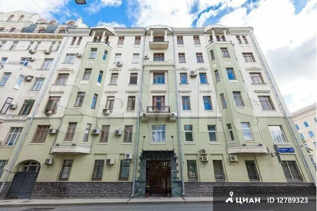 Granitreal ул знаменка 13 стр 4 фото Продажа 4-комнатная квартира в Москве - Москва, улица Знаменка, 15, квартира у м