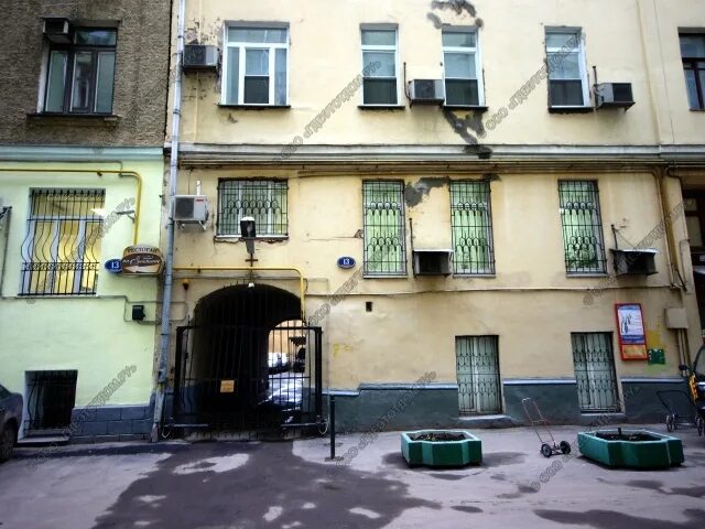 Granitreal ул знаменка 13 стр 4 фото Продается четырехкомнатная квартира в Москве 85 кв.м., метро Боровицкая, Знаменк