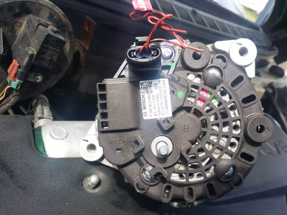 Granta подключение генератора Генератор Bosch 2170-3701010-13 (F000 BL0 652) - Lada 21120, 1,5 л, 2002 года св