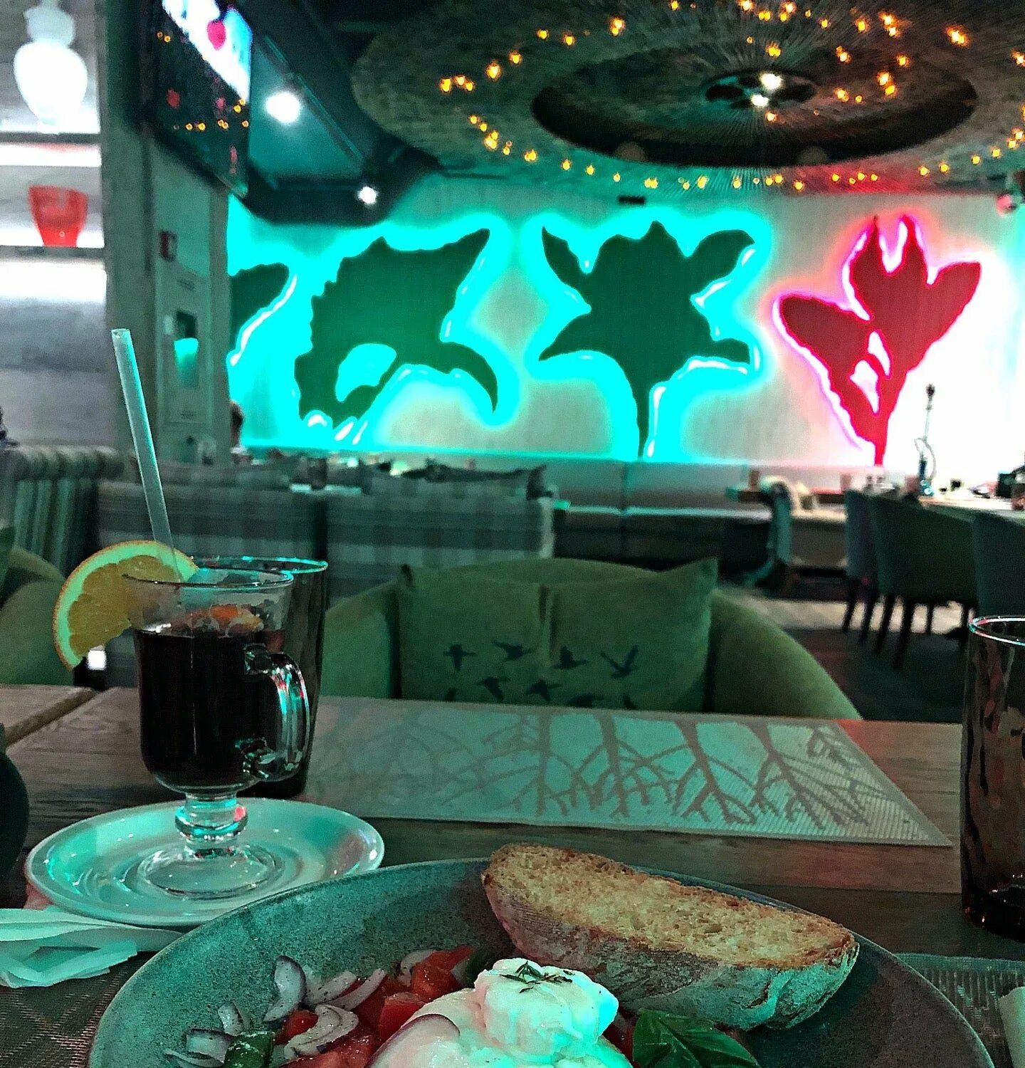 Gray goose просп ленина 52 фото Меню и цены Gray Goose в Мурманске на проспекте Ленина - Zoon