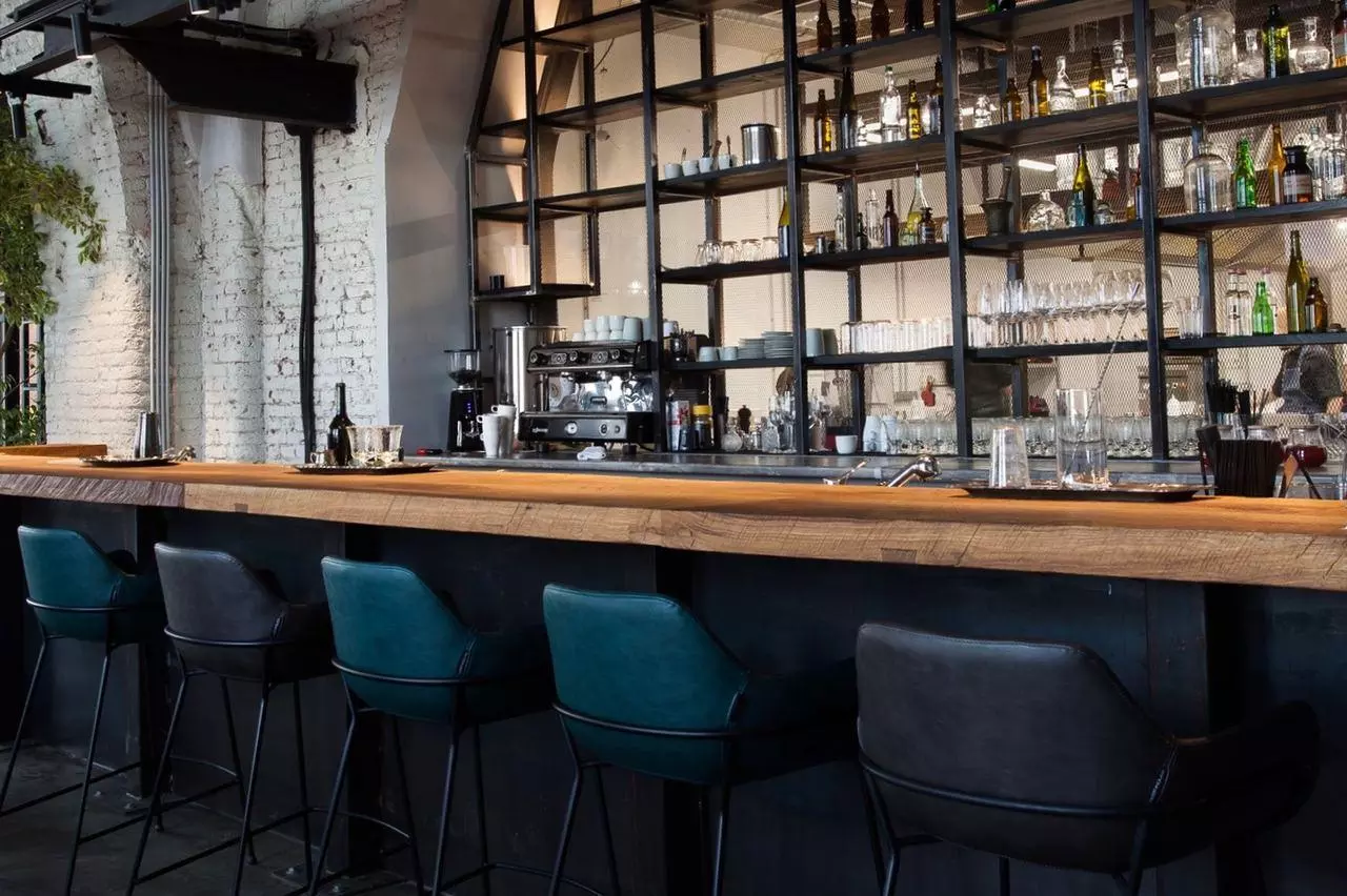 Grebeshki арсенальная наб 1 санкт петербург фото Ресторан Гребешки / Grebeshki в Санкт-Петербурге - адрес на карте, меню и цены, 