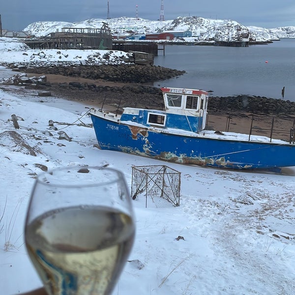 Grebeshki комсомольская ул 26 село териберка фото Cedar Grass Teriberka - Комсомольская ул., 10