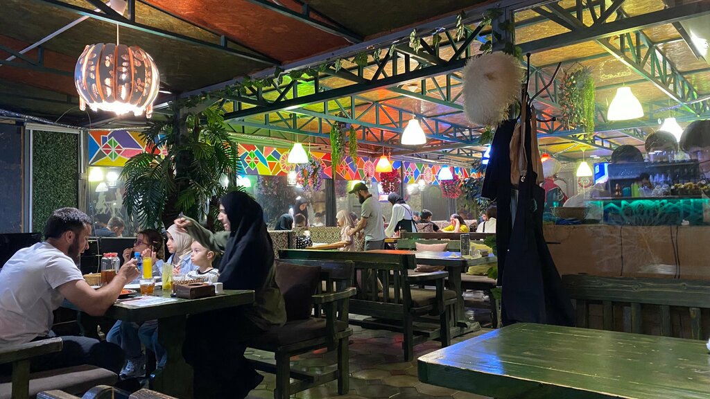 Greece просп петра i 93 фото Искендер, кафе, просп. Петра I, 94А, Махачкала - Яндекс Карты