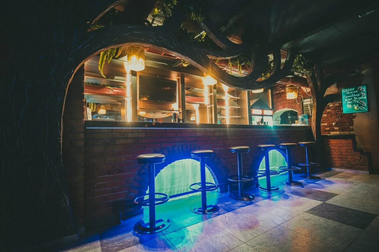 Green bar микрорайон зеленый 150 1 фото Караоке-бар "Green House" - отзывы, фотографии, меню Киров, Заводская, 51