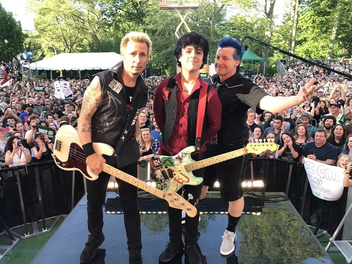 Greenday 4 поселок спартак фото #GreenDay #PopPunk 2023 Green Day VK