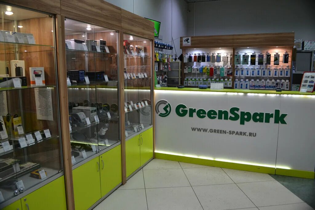 Greenspark ул героев россии 2 фото GreenSpark, товары для мобильных телефонов, ул. Героев России, 2, Екатеринбург -