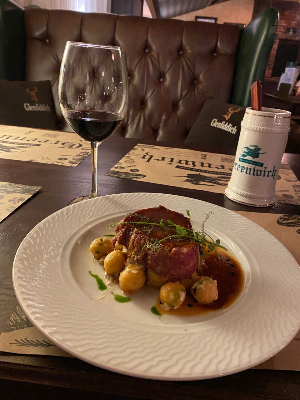 Greenwich советская ул 29 фото Фото: Greenwich, ресторан, Советская ул., 29, Гродно - Яндекс Карты