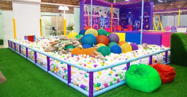 Grek land ул алексеева 54а красноярск фото GREK LAND, активити-парк семейного отдыха, Red Sail, улица Алексеева, 54а, Красн