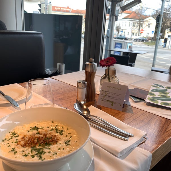 Grill pasta университетская ул 15 фото Mario Pasta - Grill - Bar - Italian Restaurant in Wien