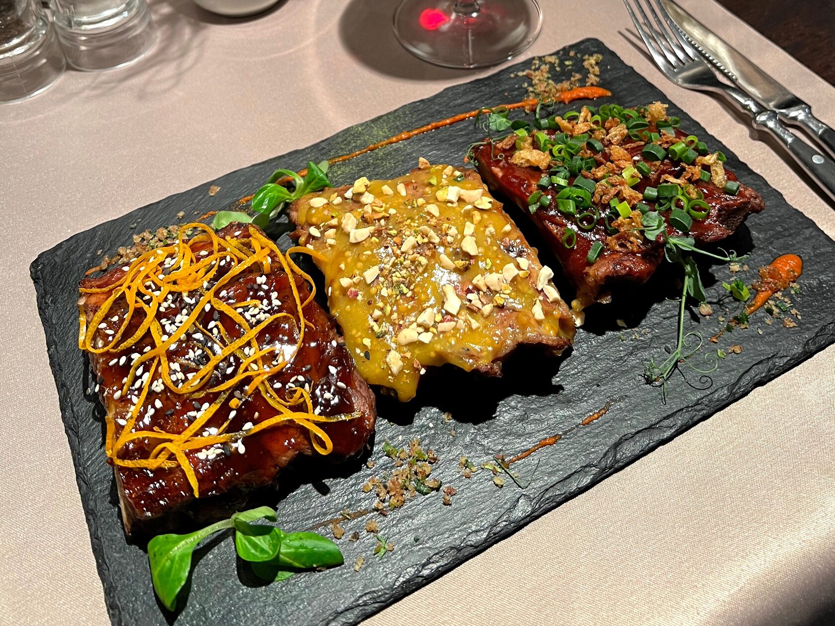 Grill ул 1 мая 10 1 фото LEGRILL. Современный мясной ресторан.