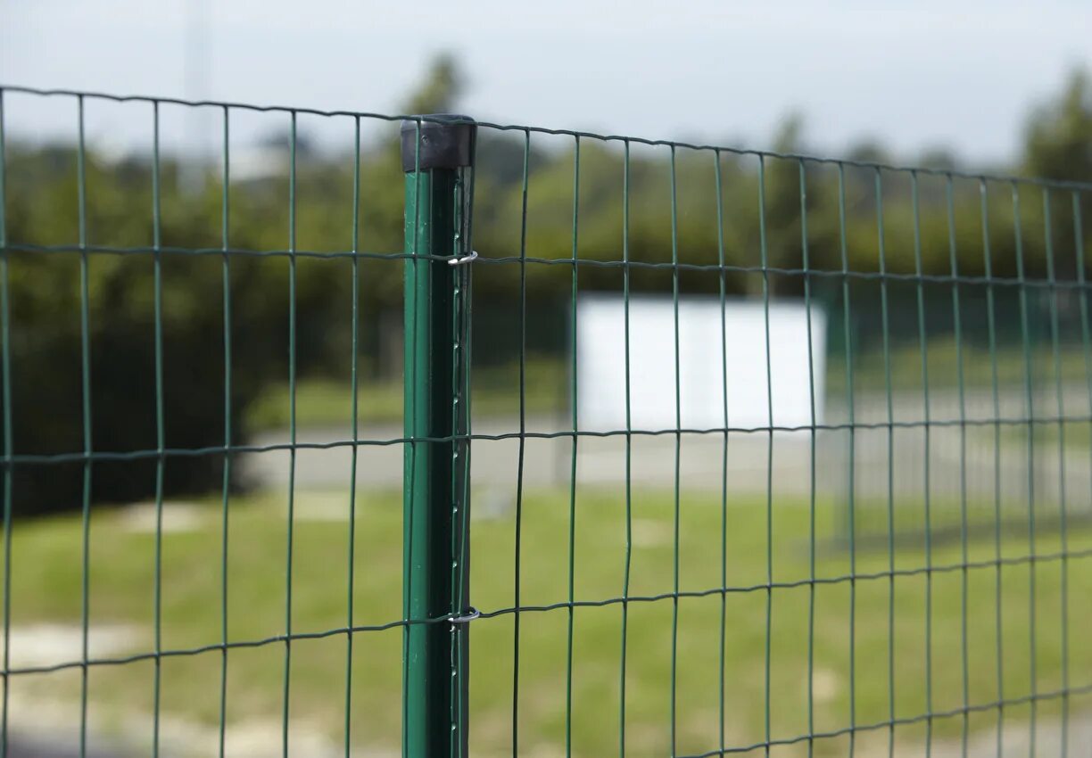 Grillage 15 предмостный микрорайон фото Fénykép sztori Fordítva hegesztett műanyag kerítés háló Állj meg fáradtság Aktív