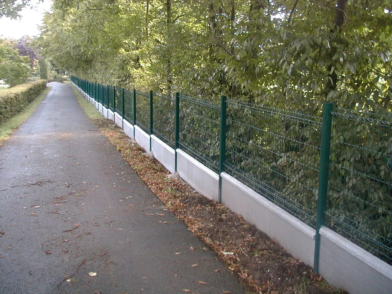 Grillage 15 предмостный микрорайон фото deck Monica Vest bordure beton pour grillage rigide concrete Do not Street addre