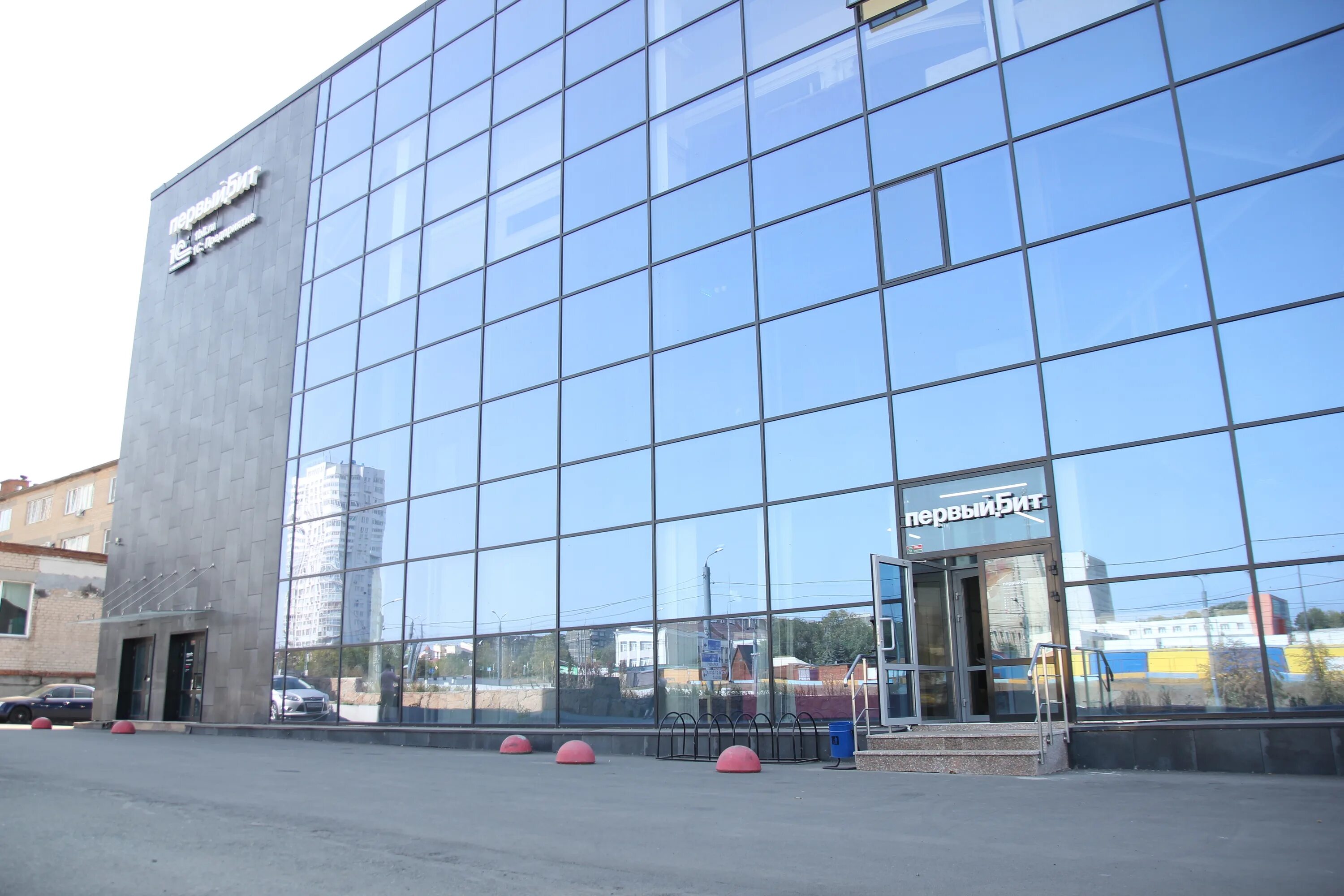 Grillzon ул братьев кашириных 95б челябинск фото Абт, document management automation, Chelyabinsk, Bratev Kashirinykh Street, 65Б