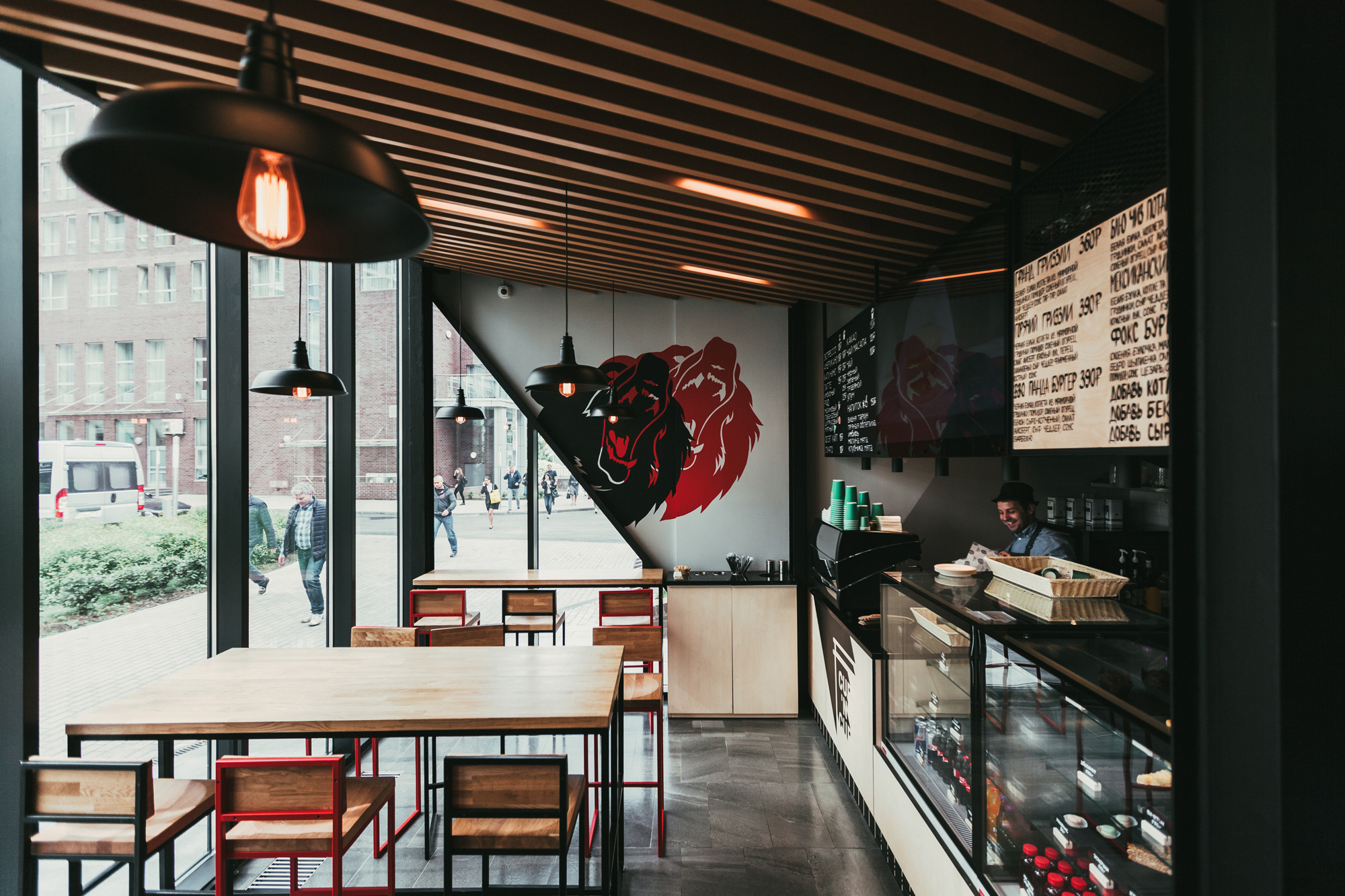 Grizzly московская ул 32 фото Больше не работает: Grizzly Burrrgers, быстрое питание, Москва, Летниковская, 2 