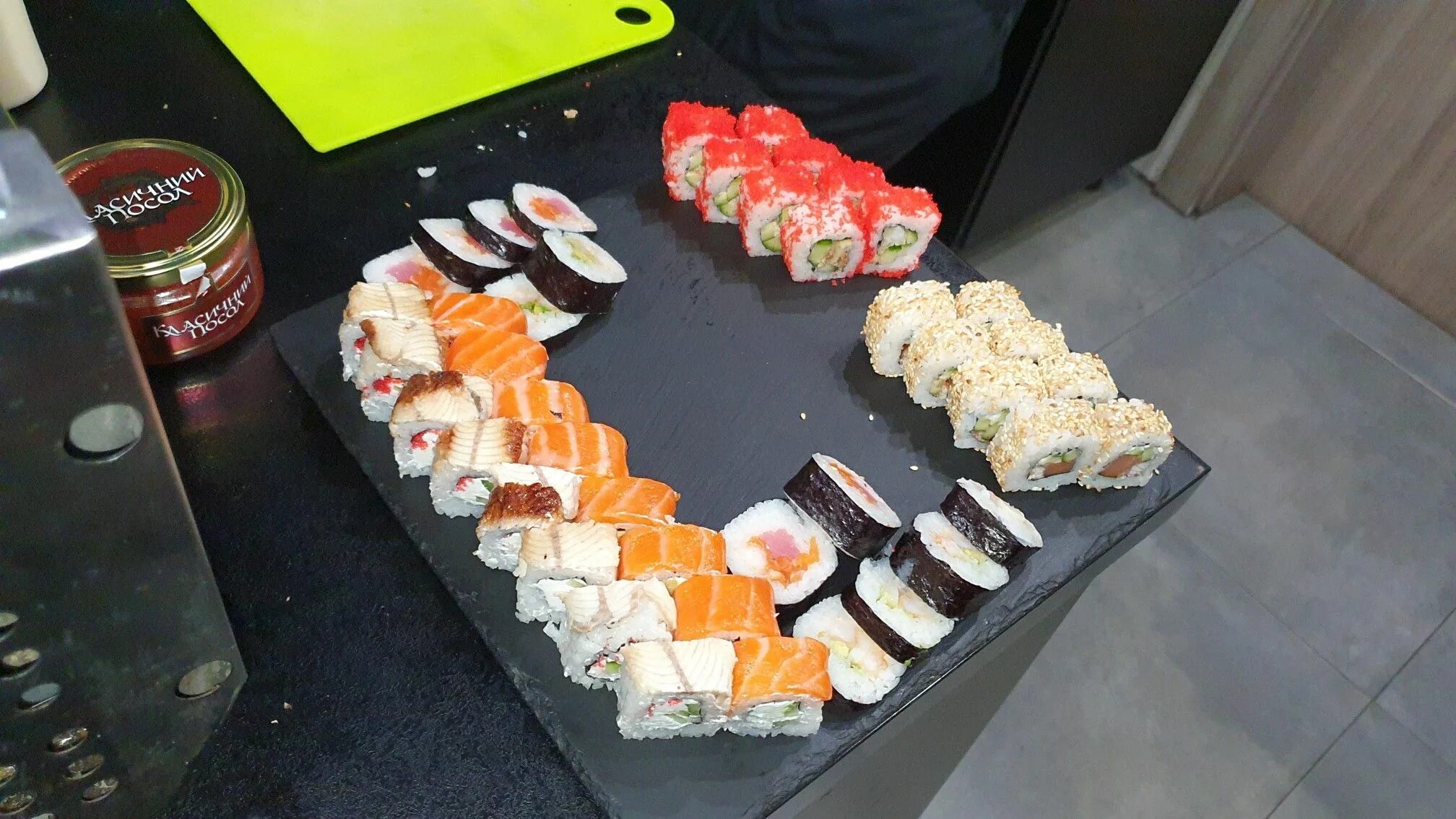 Grizzly sushi ул карла либкнехта 18 фото How To Make suhsi How to make sushi, Turkish recipes, Sushi