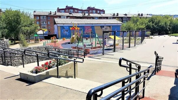 Grot первомайский 14а микрорайон первомайский фото В Первомайском будут назначать свидания под часами Новые интересные общественные