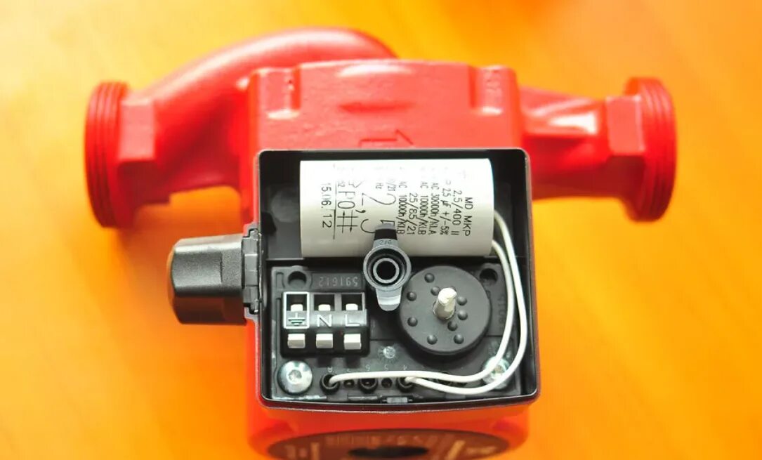 Grundfos насос подключение проводов Конденсатор ( пусковой ) циркуляционного насоса 2,5 mF 450 V , Wilo / Вило, Grun