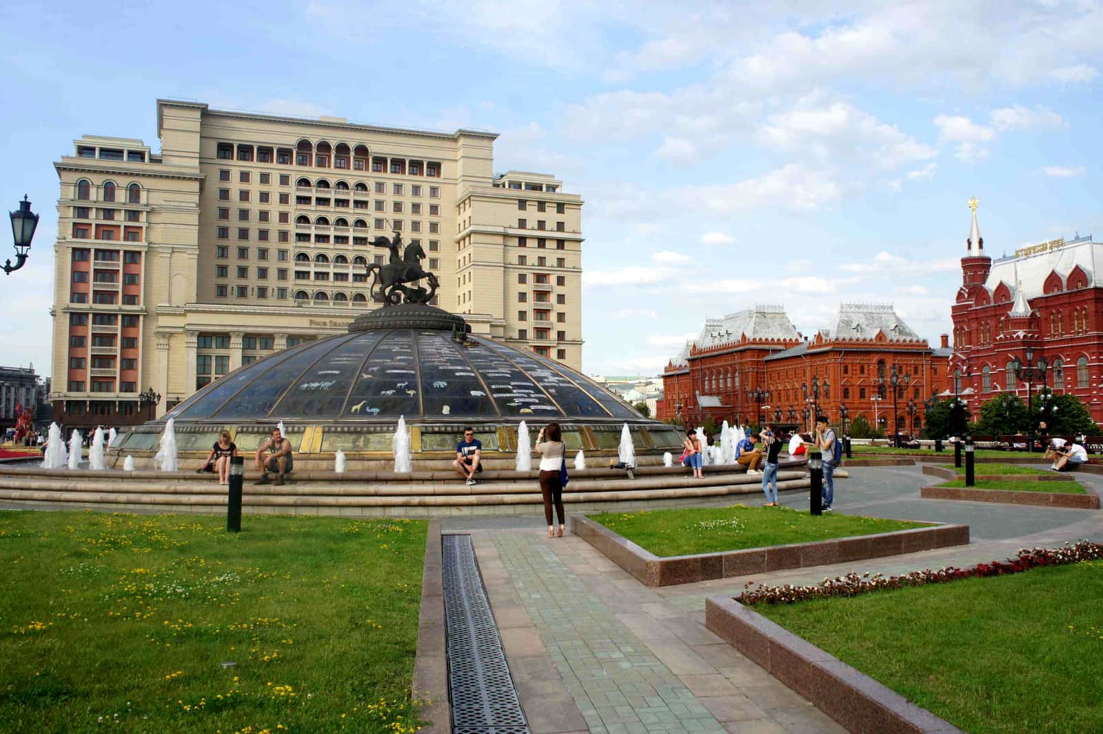 Guess москва манежная площадь фото Что посмотреть в Москве в центре - самые главные места столицы