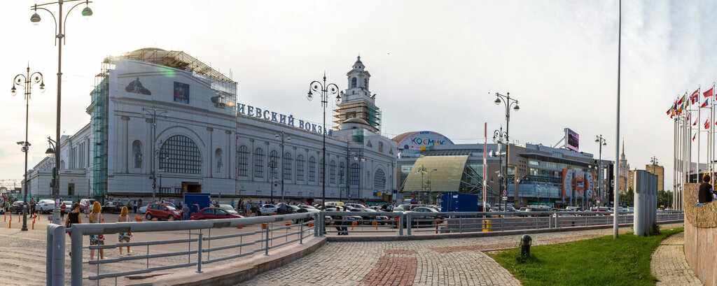 Guess площадь киевского вокзала 2 фото Киевский вокзал, железнодорожная станция, площадь Киевского Вокзала, 1, Москва -