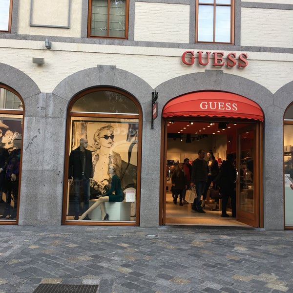 Guess ул 8 марта 46 фото Residuos Derechos de autor acre guess rebajas 2016 ligero cajón barbería