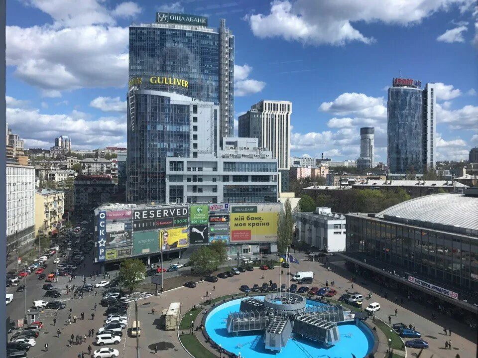 Gulliver спортивная площадь 1а киев фото Аренда офисов в Киеве на Площади спортивной у метро Дворец Спорта - Смарт Офисы 