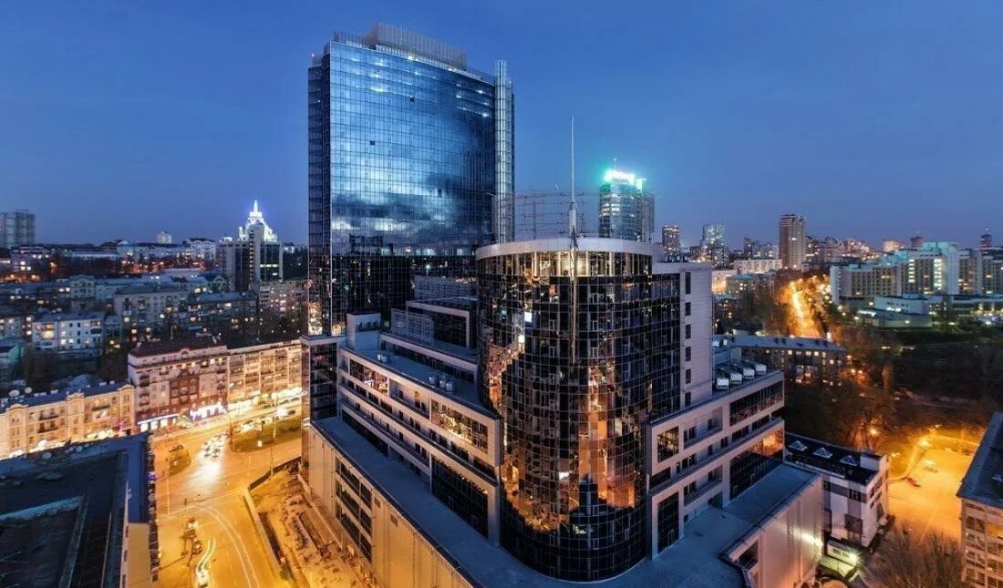 Gulliver спортивная площадь 1а киев фото "Ощадбанк" начал реструктуризацию долгов ТРЦ Gulliver - RetailersUA