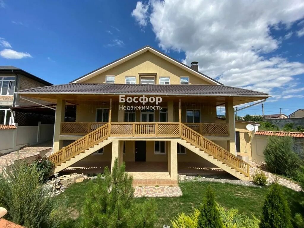 Gunesh ул свободы 44б старый крым фото Дом, 419 м2, 3 этажа, 8 спален