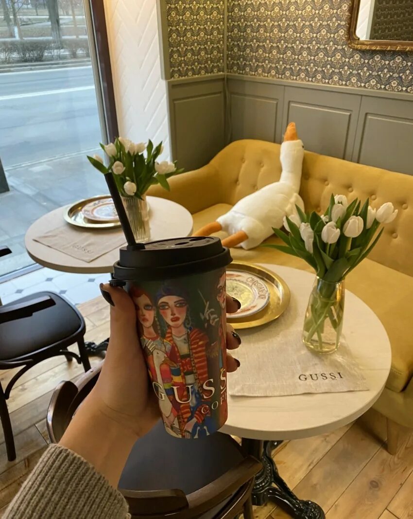 Gussi coffee ул мира 26 фото Санкт-Петербург Где красиво позавтракать с видом и вкусными булочками FoodFriend