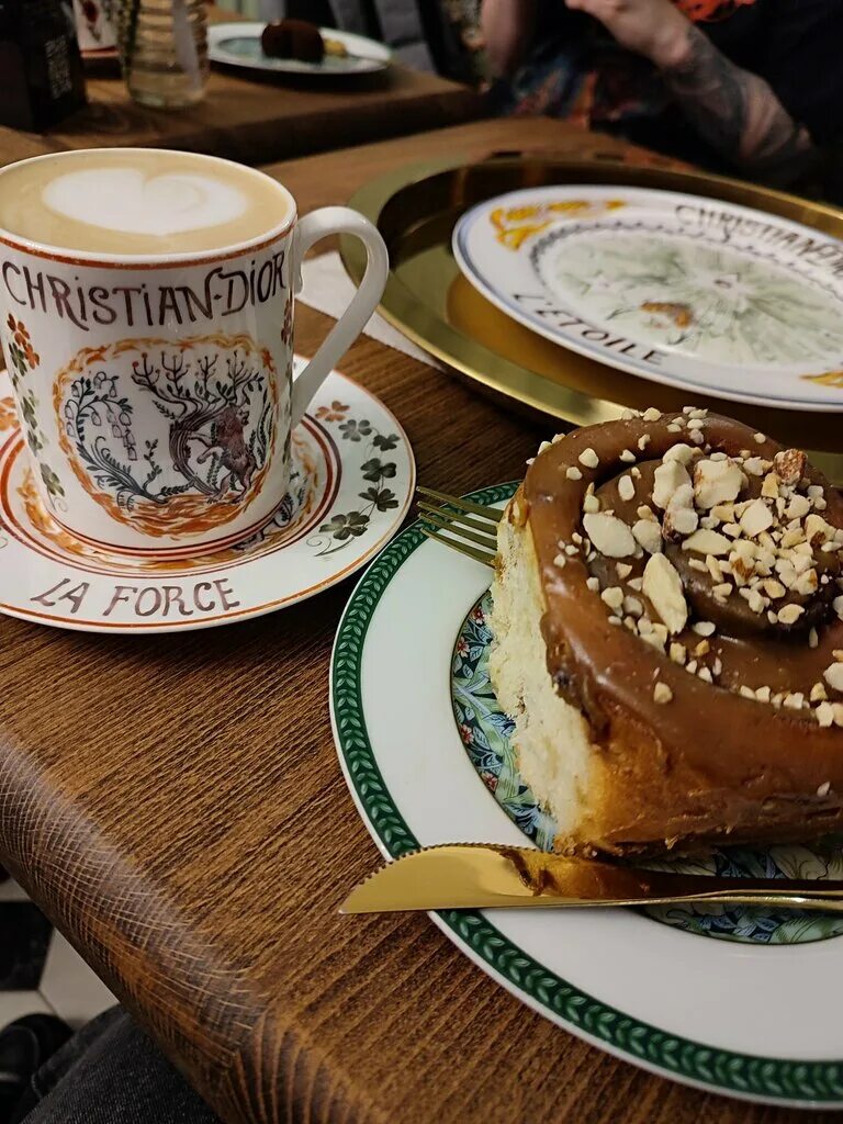 Gussi coffee ул мира 26 волгоград фото GUSSi coffee, кафе, Октябрьская ул., 107, Центральный внутригородской округ, мик