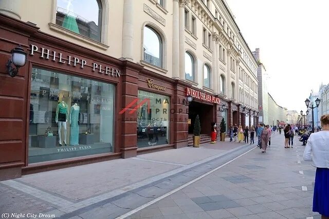 Gussi никольская ул 12 фото Аренда помещения под ресторан в Nikolskaya Plaza