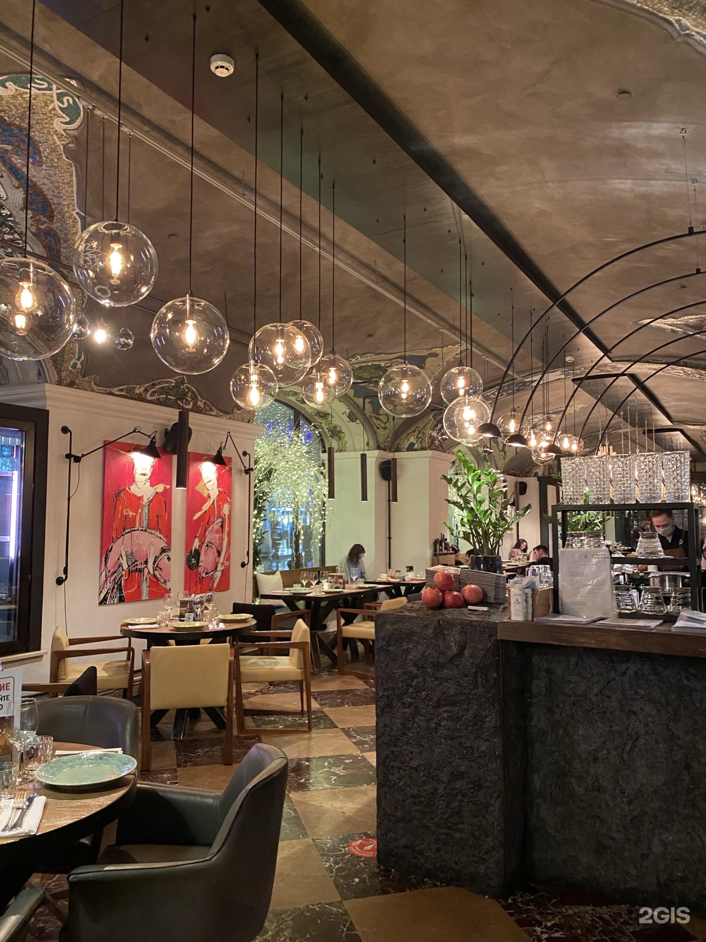 Gussi никольская ул 12 москва фото Ул никольская 12