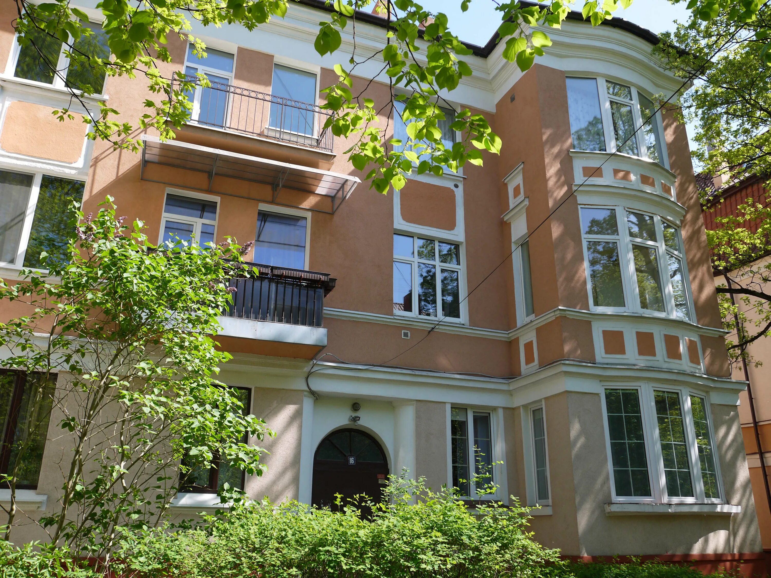 Gustav grossmann красная ул 11 фото Красная ул., 18, 16 - Калининград